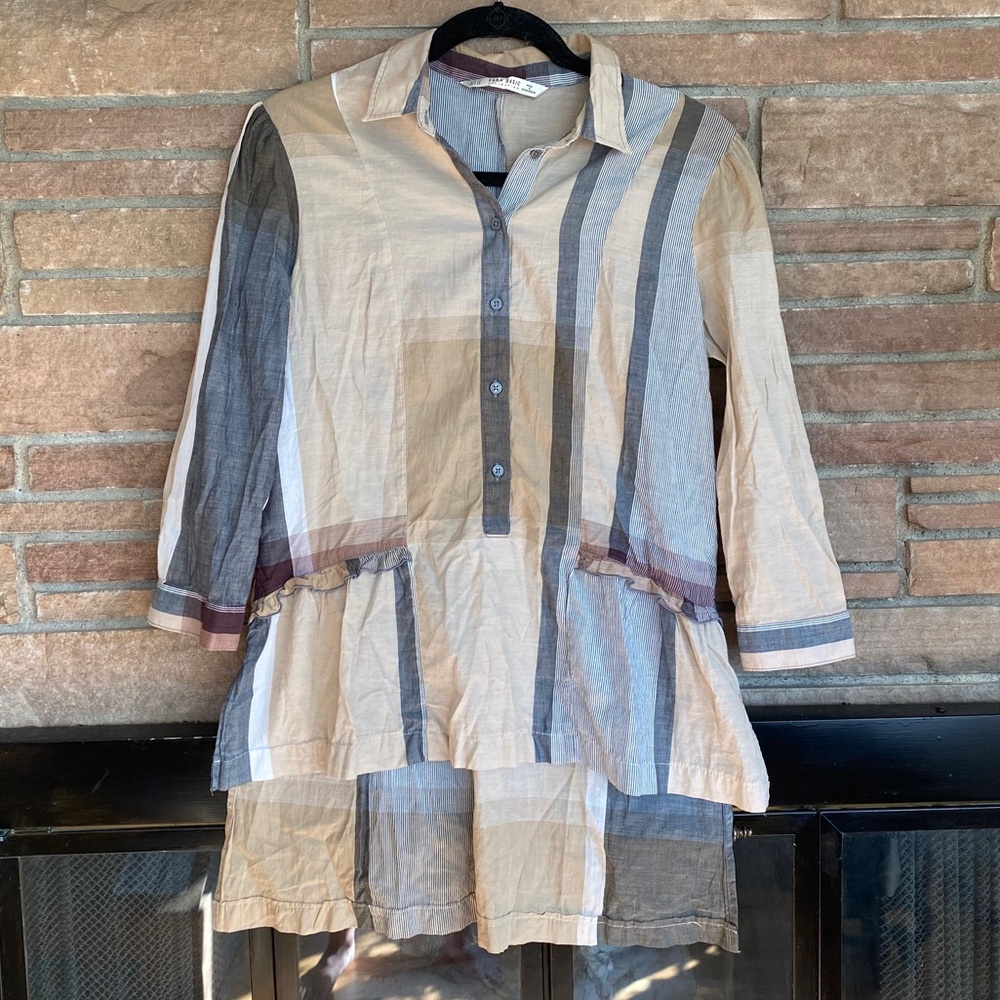 Zara Basic Button Up Ruffle Tunic